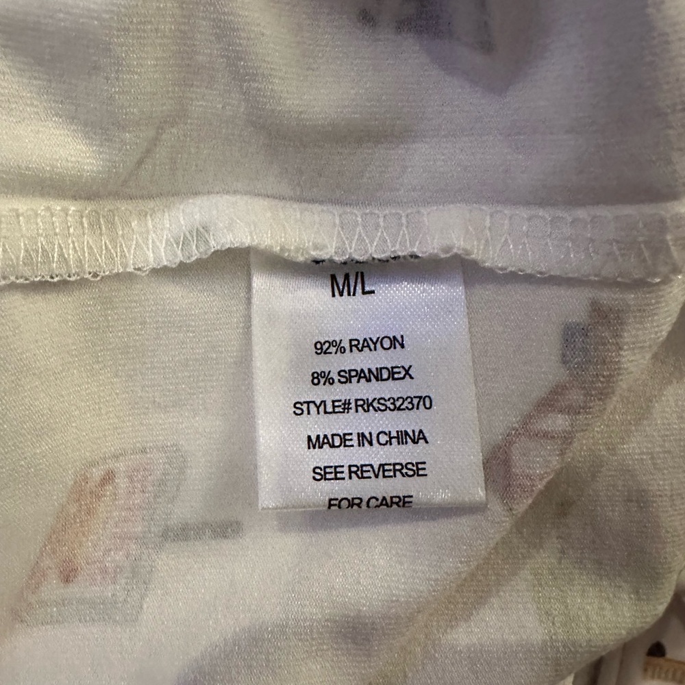 PJ by PJ Los Angeles, CA  2-piece pajamas size M/LG NWT - Picture 7 of 8